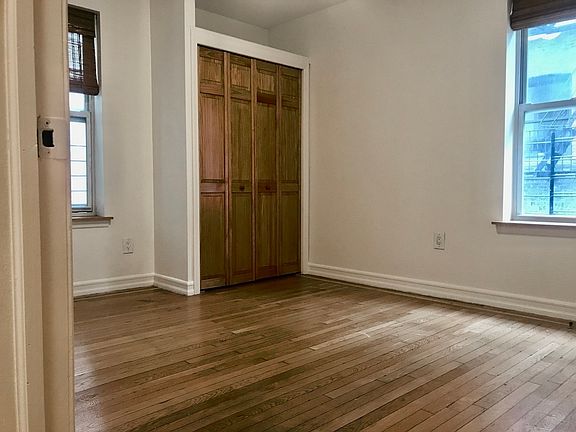 4th image of 175 Pinehurst Ave APT 1F