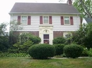 18518 Lomond Blvd, Shaker Heights, OH