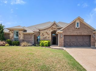 909 Thistle Hill Trl, Weatherford, TX 76087