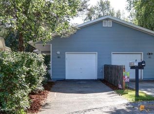 3126 Cassius Ct, Anchorage, AK 99508