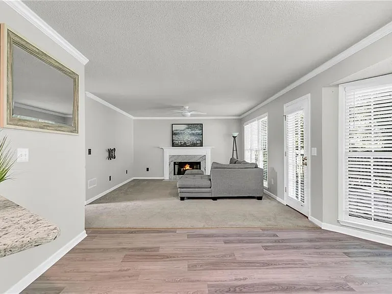 608 Adam Cir — Photo 14