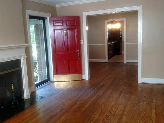 Living Room / Dining Room