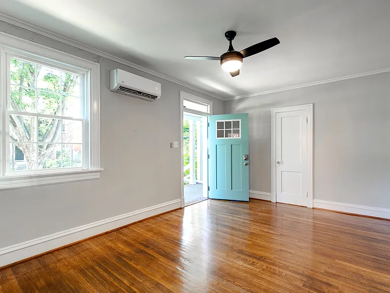 3137 Park Ave #1 — Photo 5