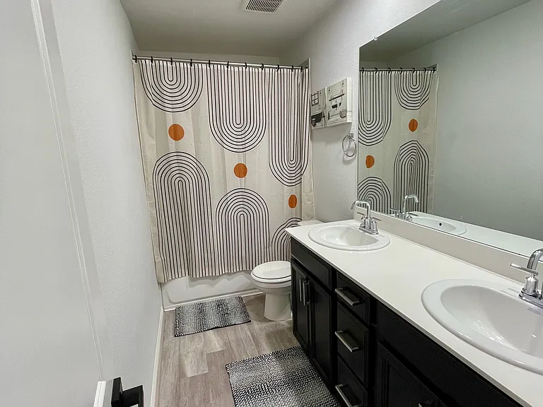 17214 Antioch Ave — Photo 32