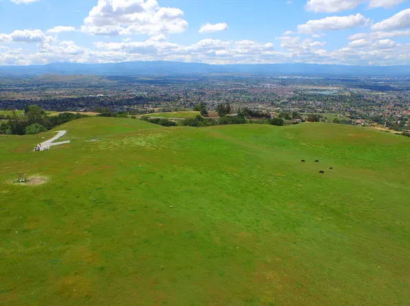 Higuera Rd, San Jose, CA 95148