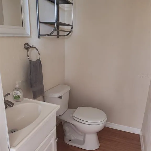 140 Bay Rd — Photo 14