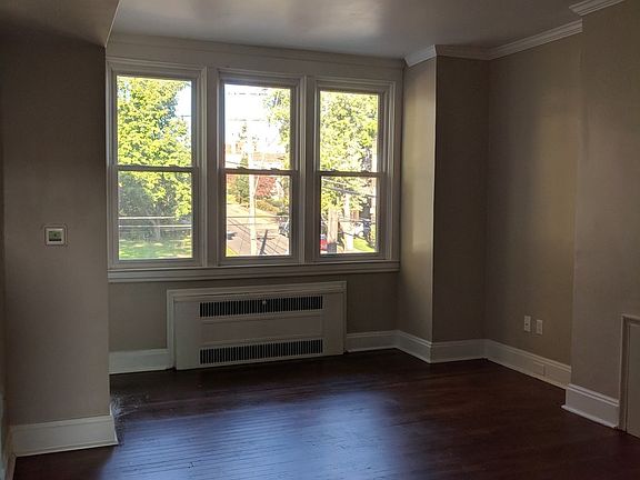 5th image of 74 N Euclid Ave Floor 2