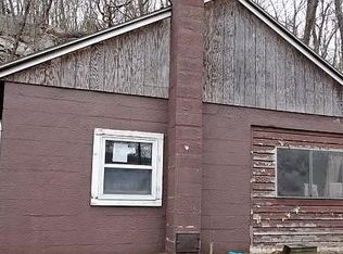 585 Jersey Ave, Greenwood Lake, NY 10925