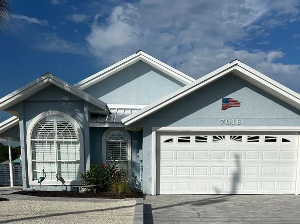 7016 S Lagoon Dr, Panama City Beach, FL 32408