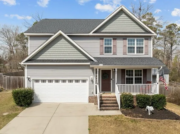 263 Autumn Ln, Raeford, NC 28376