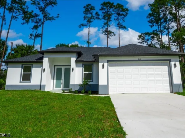 3000 3rd St SW, Lehigh Acres, FL 33976