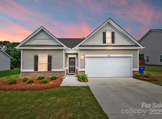 2928 Parkwest Dr, Albemarle, NC 28001