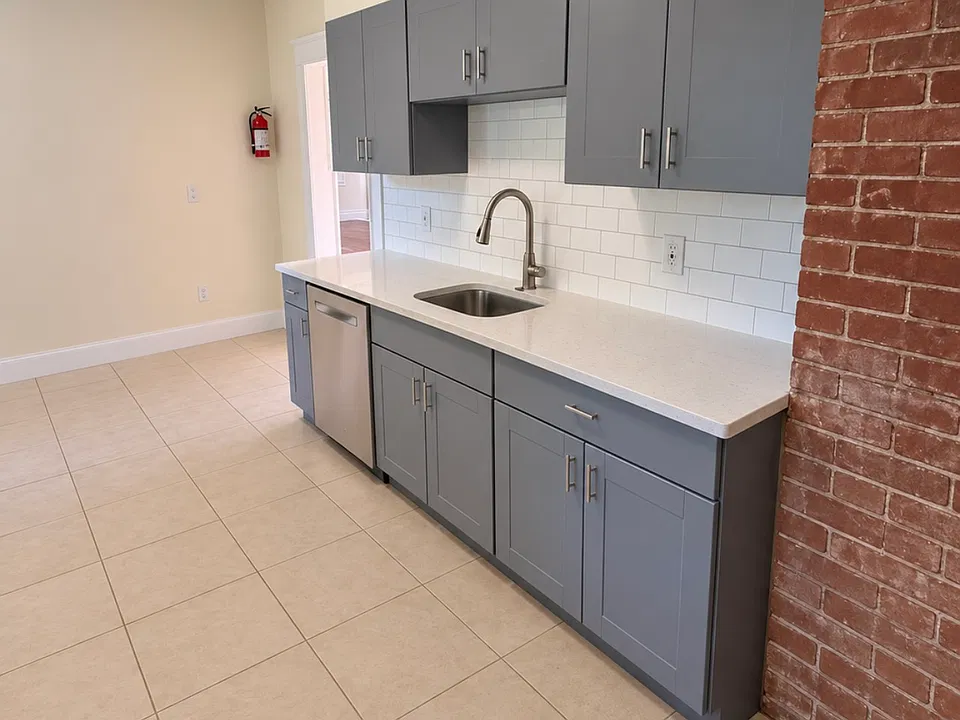 56 Dewey Ave #2