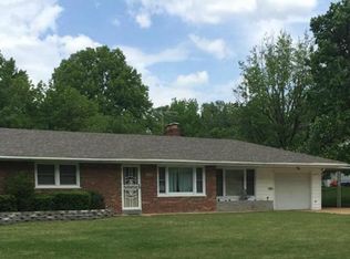 2479 Wembley Dr, Saint Louis, MO 63125