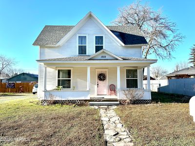 1202 Pleasant Ave, Yakima, WA, 98902