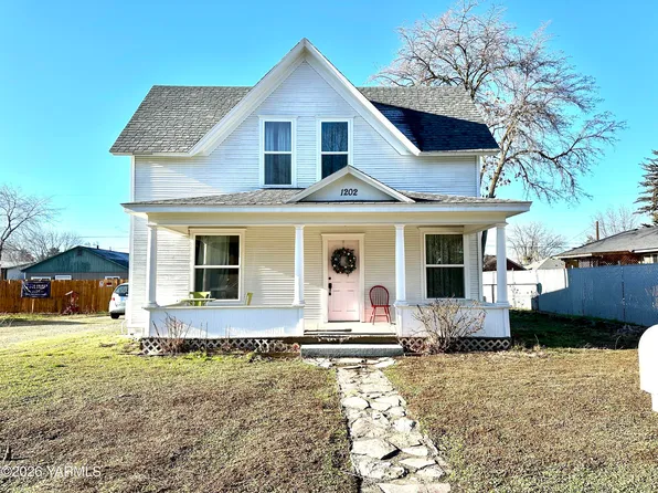 1202 Pleasant Ave, Yakima, WA 98902