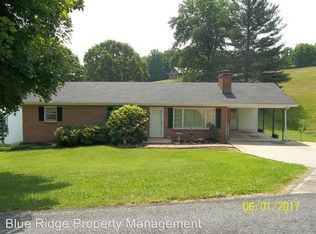 2057 Enterprise Rd, Piney Flats, TN 37686