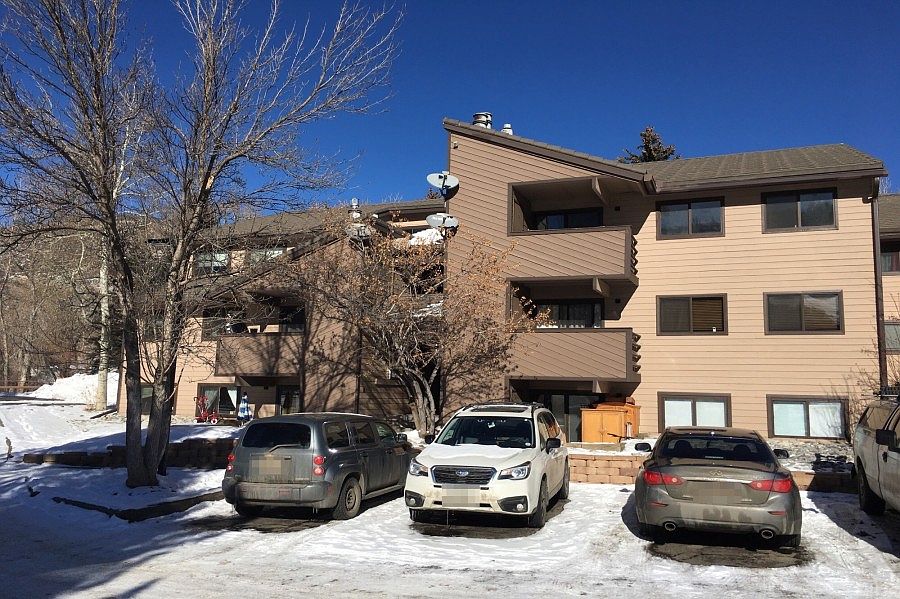 1st image of 1061 W Beaver Creek Blvd #J104