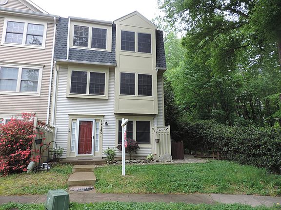 3rd image of 12150 Salemtown Dr