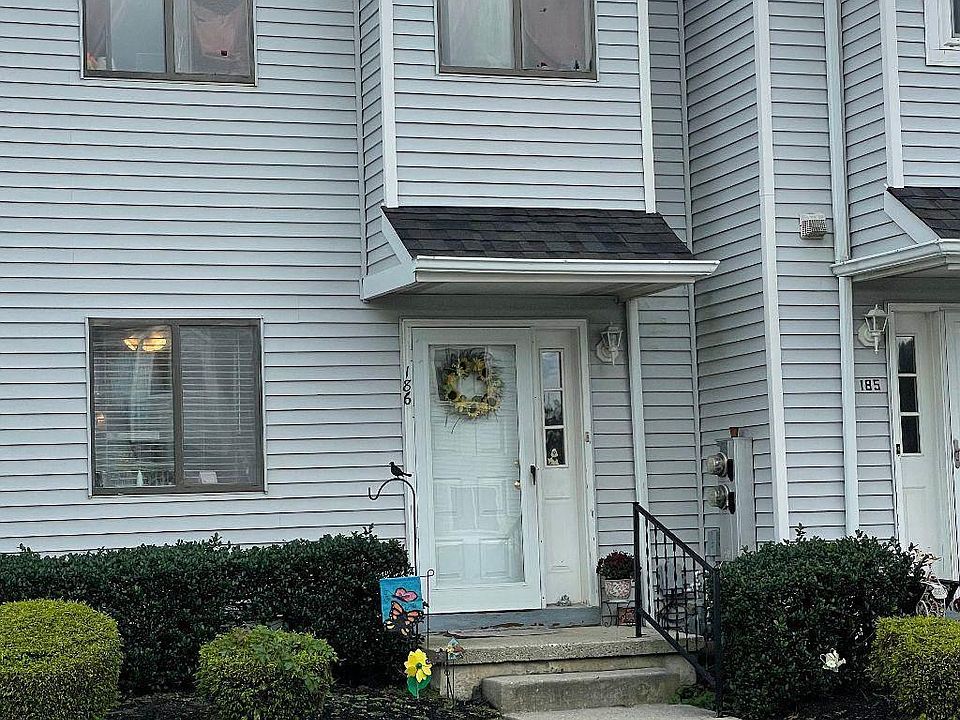 1st image of 186 Yorktown Blvd