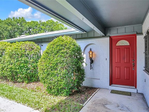 3rd image of 7533 Armand Cir