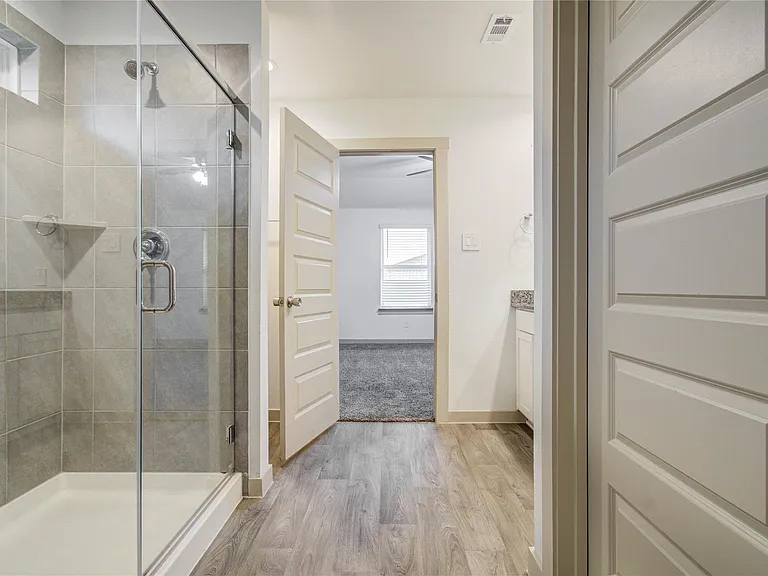 10602 Great Basin Dr — Photo 23