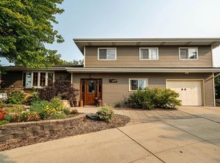 1024 Boughton STREET, Watertown, WI 53094