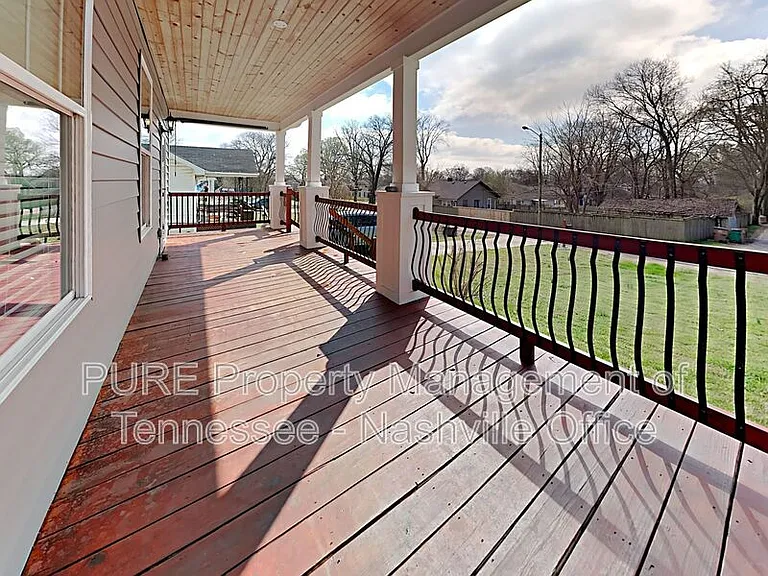 303 Gatewood Ave — Photo 31