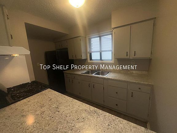3rd image of 4211 E Ovid Ave