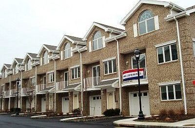Valley Brook Court
