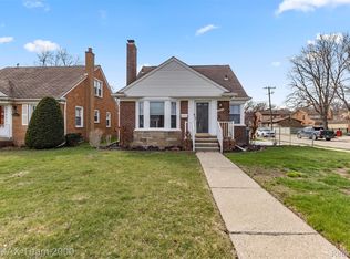 1645 Robindale Ave, Dearborn, MI 48128