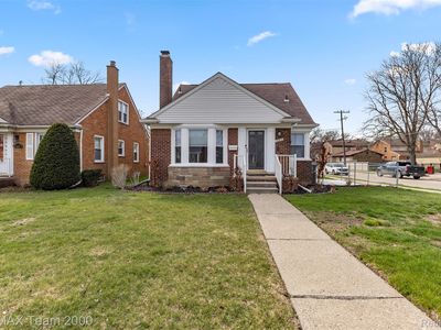 1645 Robindale Ave, Dearborn, MI, 48128