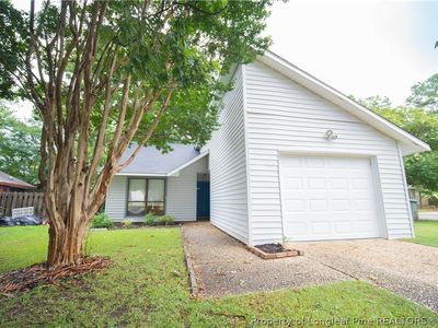 553 Hollyberry Ln, Fayetteville, NC, 28314