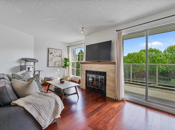 12 K De K Ct #313, New Westminster, BC V3M 6C5