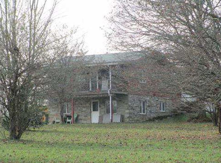 2nd image of 3681 Sharp Rd