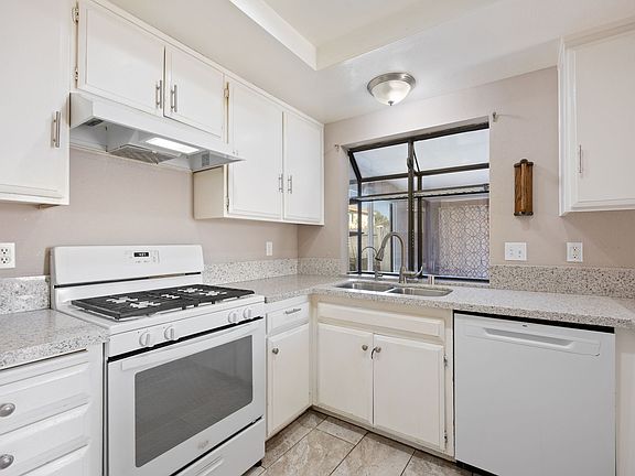 5th image of 37738 45th St E