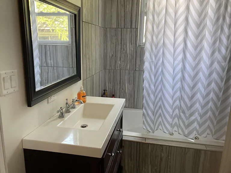 1846 N Mozart St #1 — Photo 13