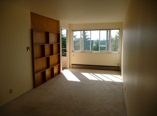 9700 5th Ave NE #5, Seattle, WA 98115