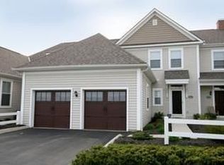 4041 Spectacle Dr, Gahanna, OH 43230