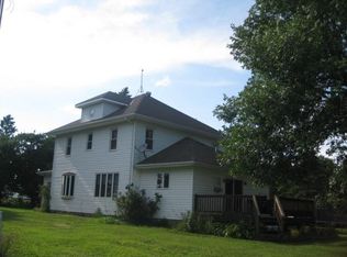 20194 Nystrom Ave, Reading, MN 56165