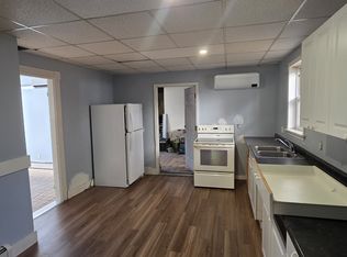 15 King St #1, Norway, ME 04268