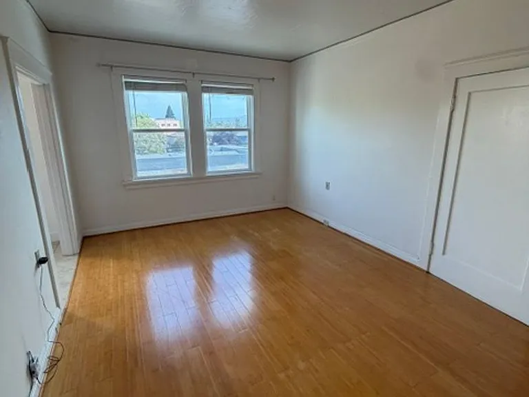 5500 San Pablo Ave — Photo 5