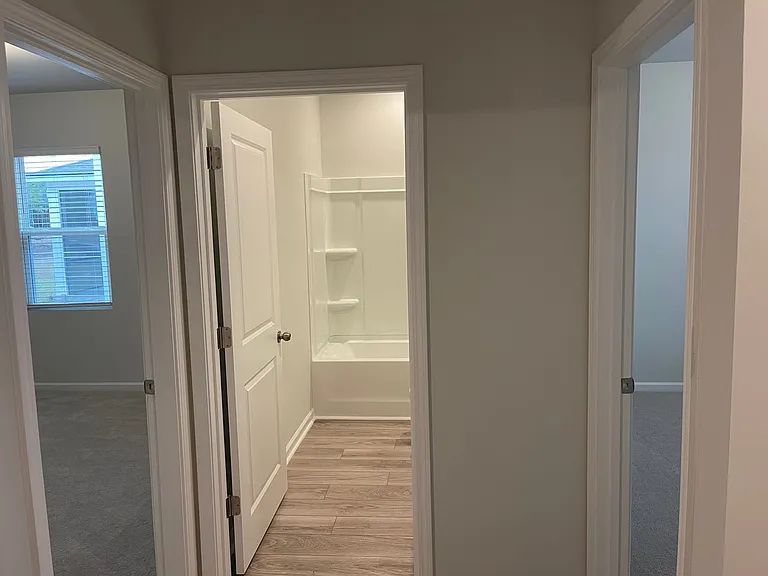 828 Longleaf Dr — Photo 5