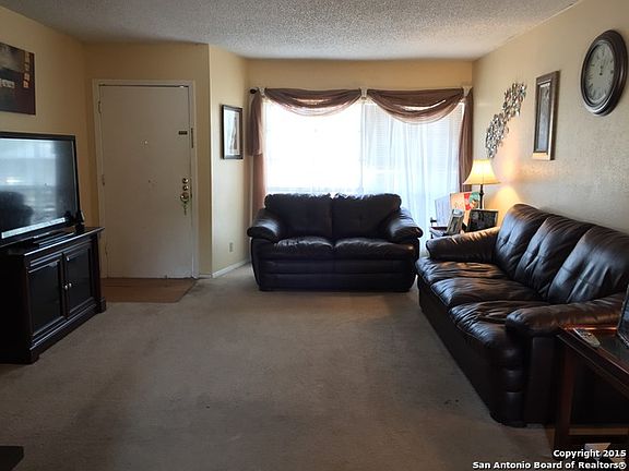 4th image of 7342 Montgomery Dr