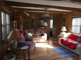 68 Hook Ln, Sunrise Beach, MO 65079