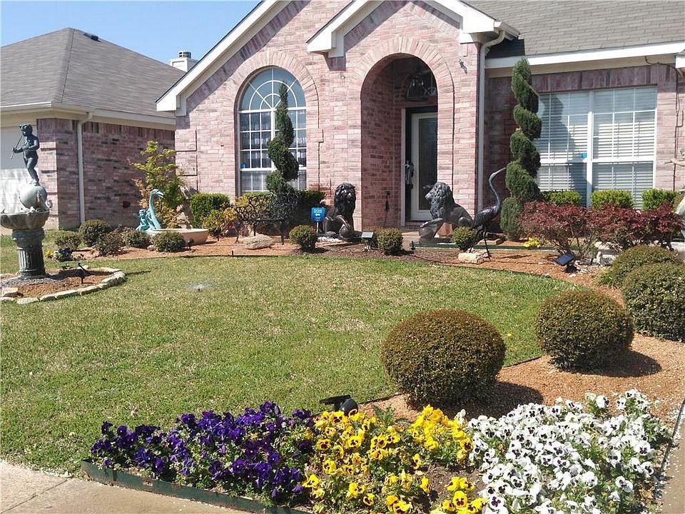 1st image of 804 Yellow Tavern Ct