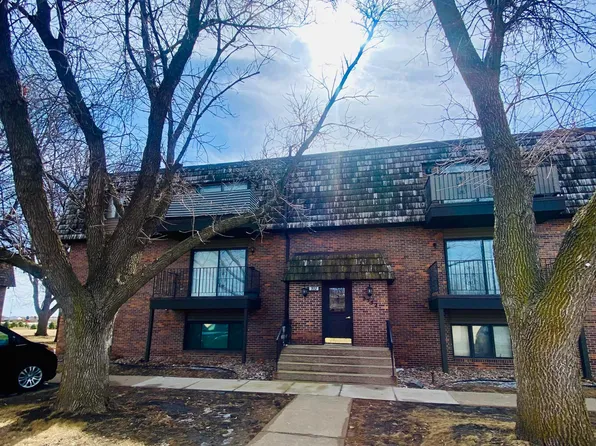 3552 S Gateway Blvd APT 203, Sioux Falls, SD 57106