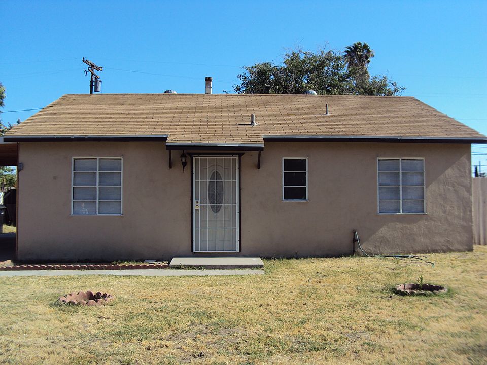 1st image of 25775 Walker St