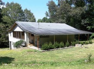 325 Caesar Rd, Otto, NC 28763