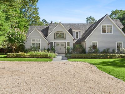 2 Joshuas Hole Rd, East Hampton, NY, 11937